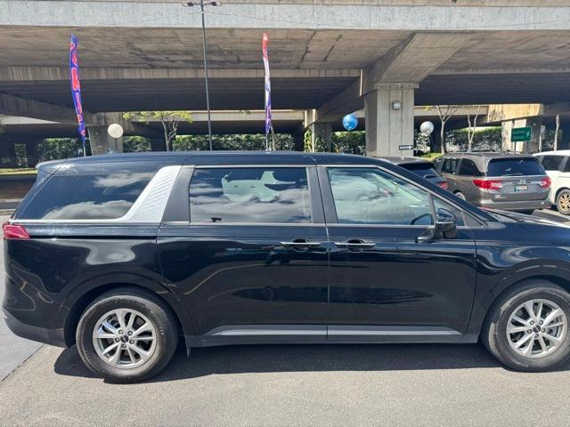 used 2023 Kia Carnival car, priced at $42,995