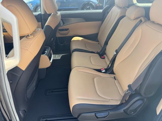 used 2023 Kia Carnival car, priced at $42,995