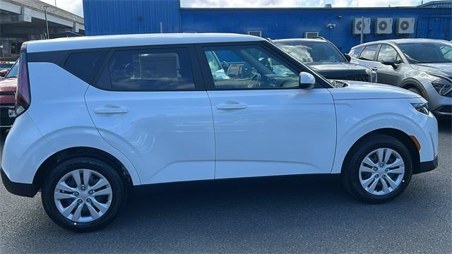 new 2025 Kia Soul car, priced at $25,055