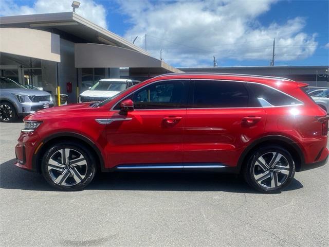 used 2022 Kia Sorento Plug-In Hybrid car, priced at $30,498