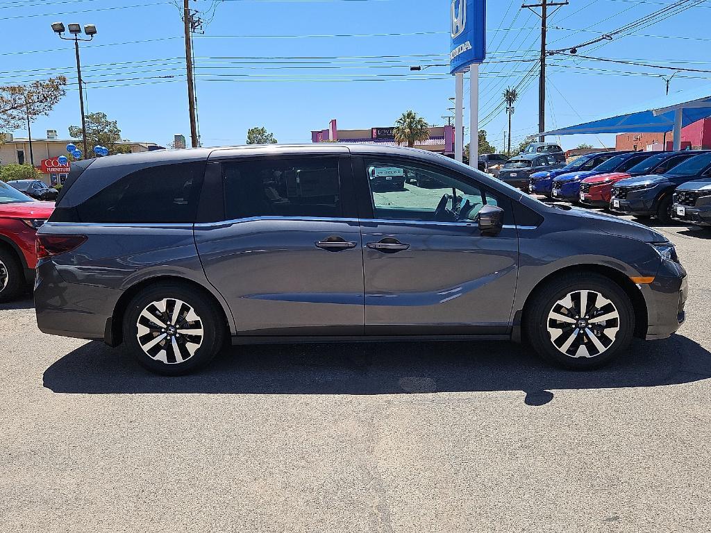 new 2025 Honda Odyssey car, priced at $43,670