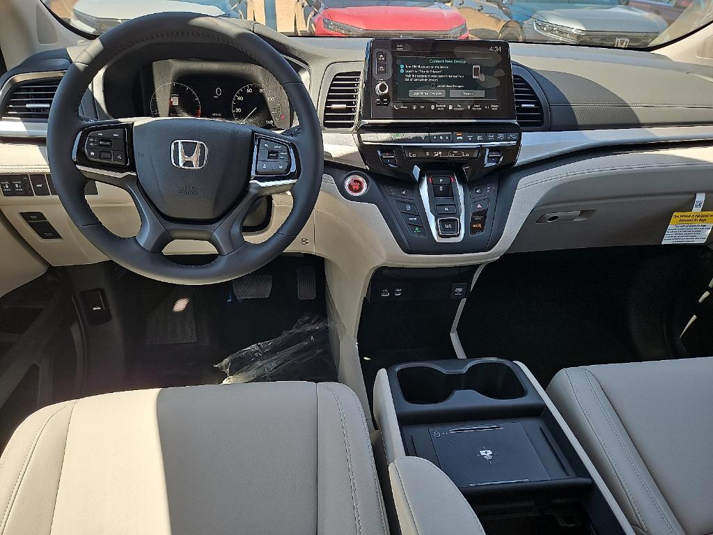 new 2025 Honda Odyssey car, priced at $43,670