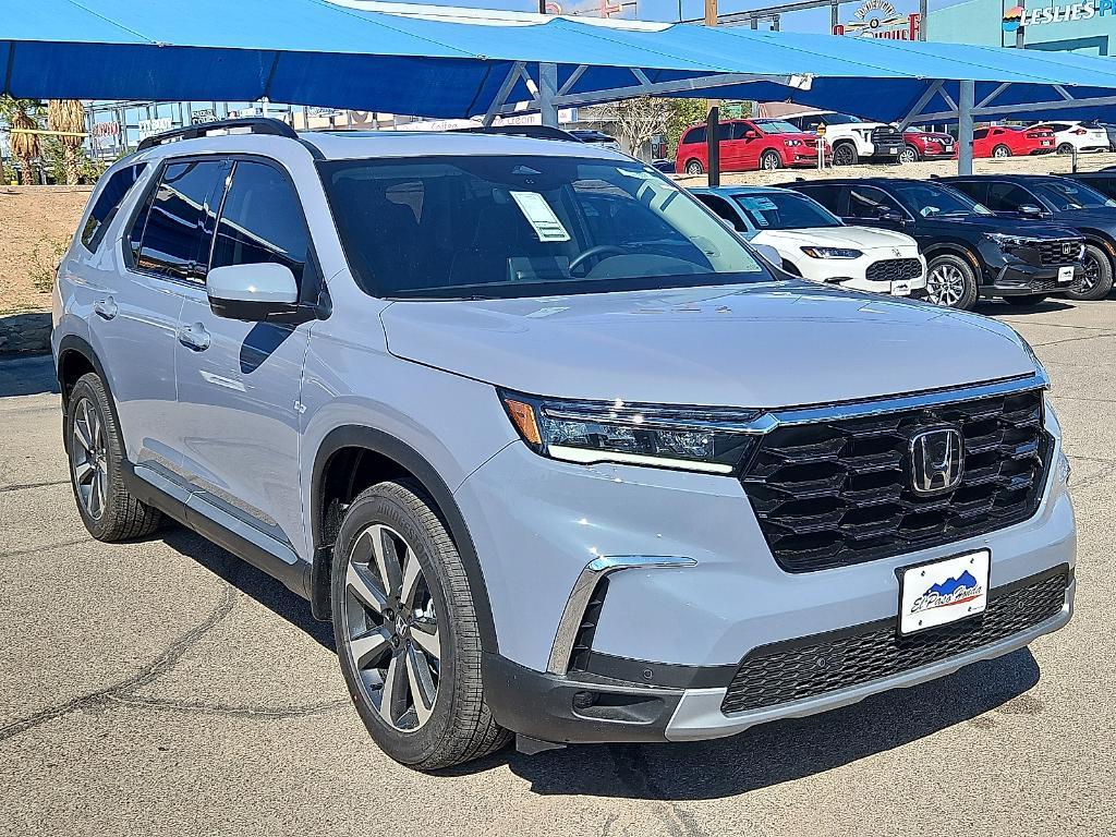 new 2025 Honda Pilot car, priced at $55,760