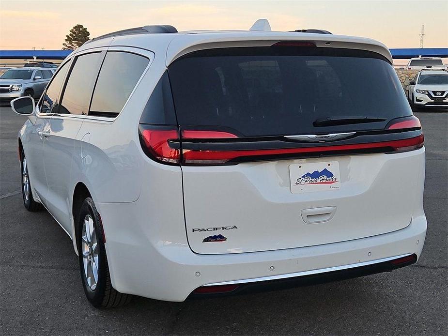 used 2022 Chrysler Pacifica car, priced at $24,991