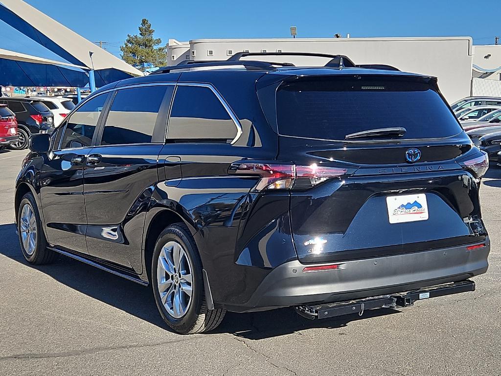 used 2023 Toyota Sienna car, priced at $50,991