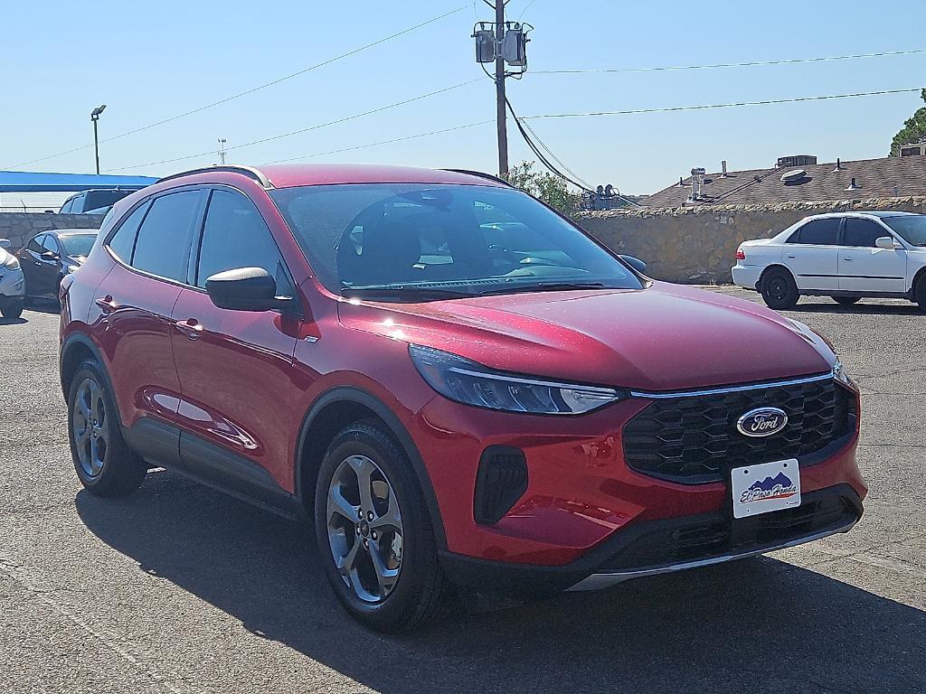used 2025 Ford Escape car, priced at $27,991