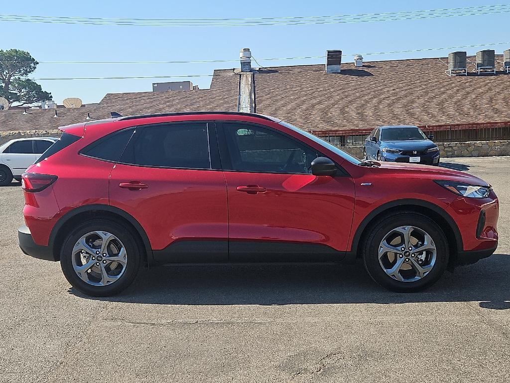 used 2025 Ford Escape car, priced at $27,991