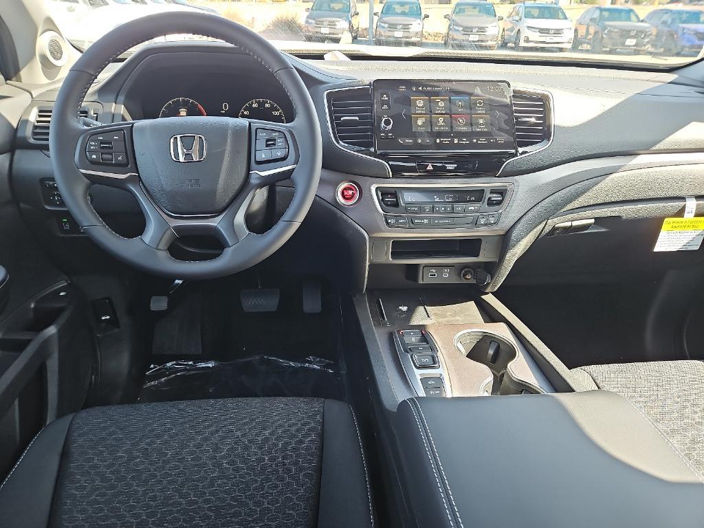 new 2025 Honda Ridgeline car, priced at $42,250