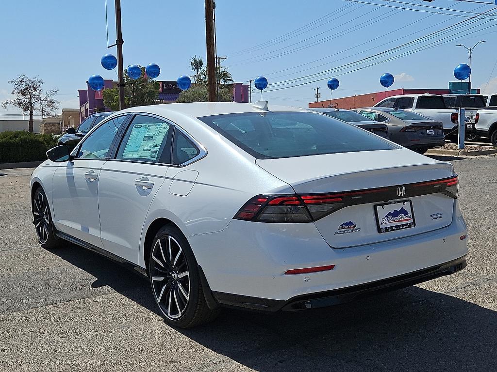 new 2025 Honda Accord Hybrid car, priced at $40,905