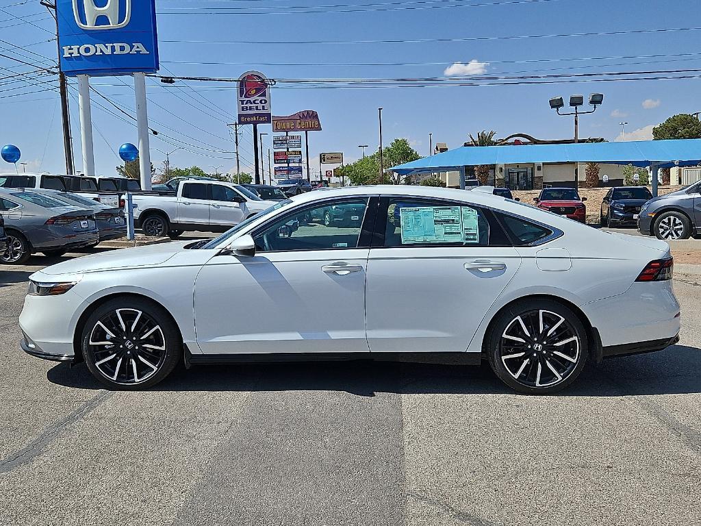 new 2025 Honda Accord Hybrid car, priced at $40,905