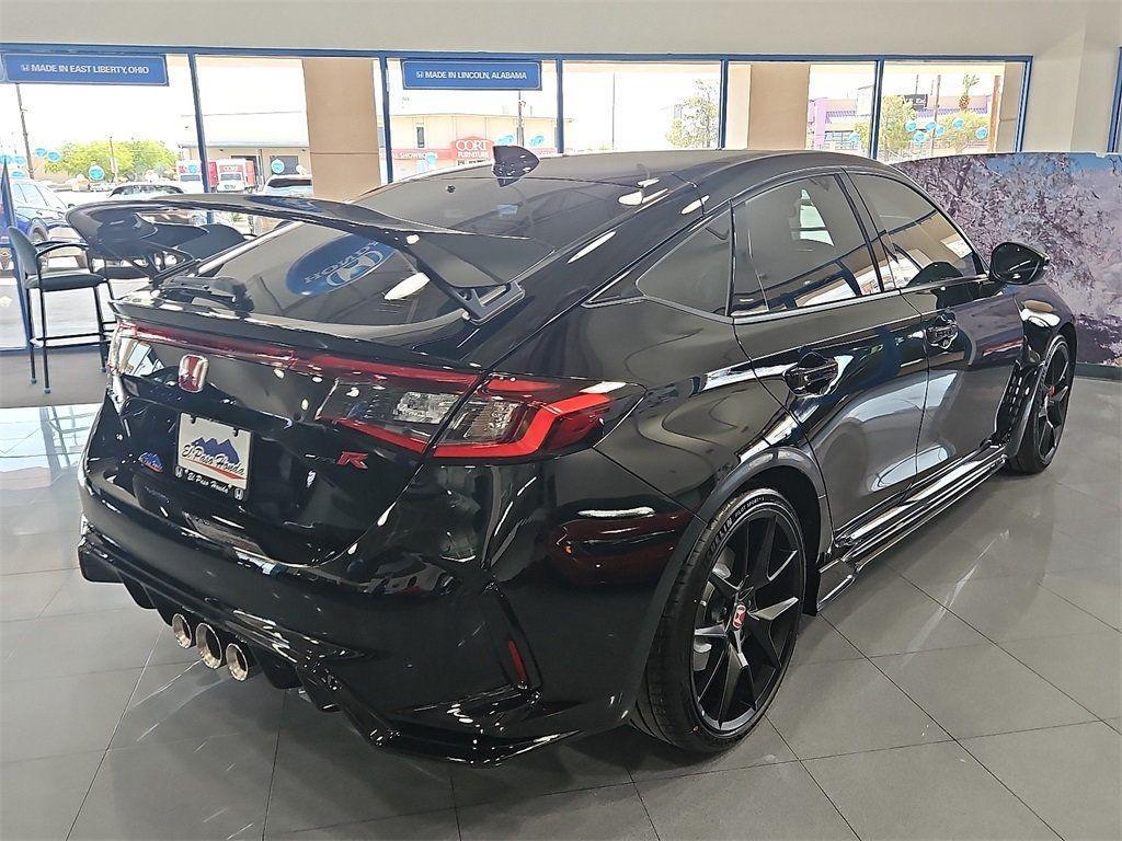 new 2025 Honda Civic Type R car