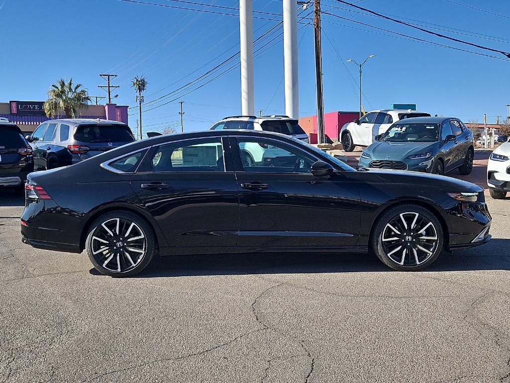 new 2025 Honda Accord Hybrid car, priced at $40,395