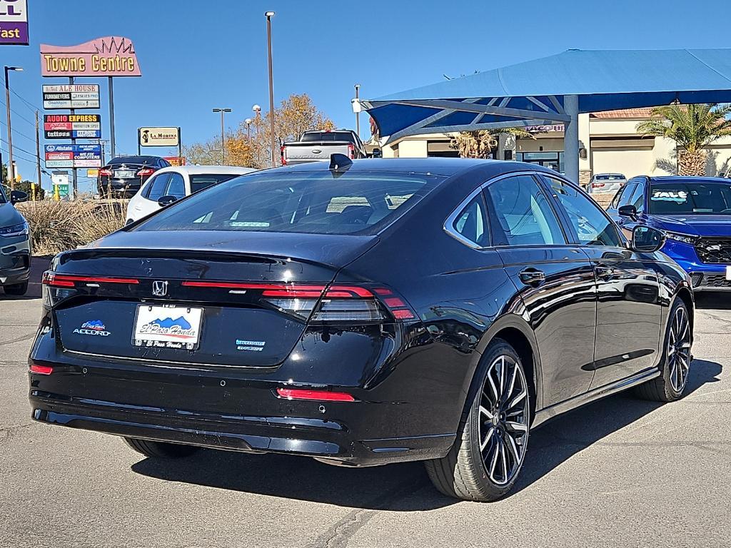 new 2025 Honda Accord Hybrid car, priced at $40,395