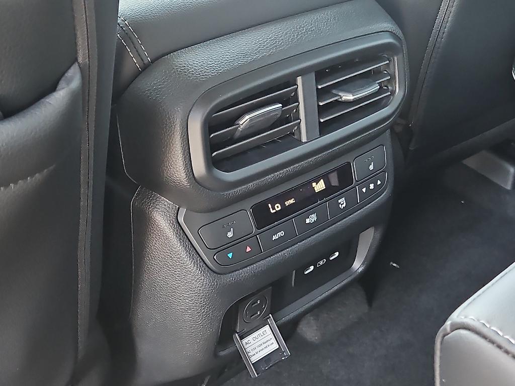 new 2025 Honda Pilot car, priced at $54,530