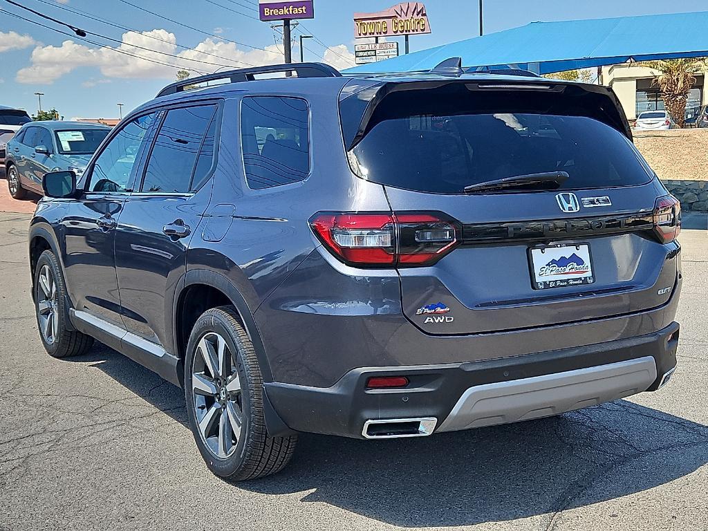 new 2025 Honda Pilot car, priced at $54,530