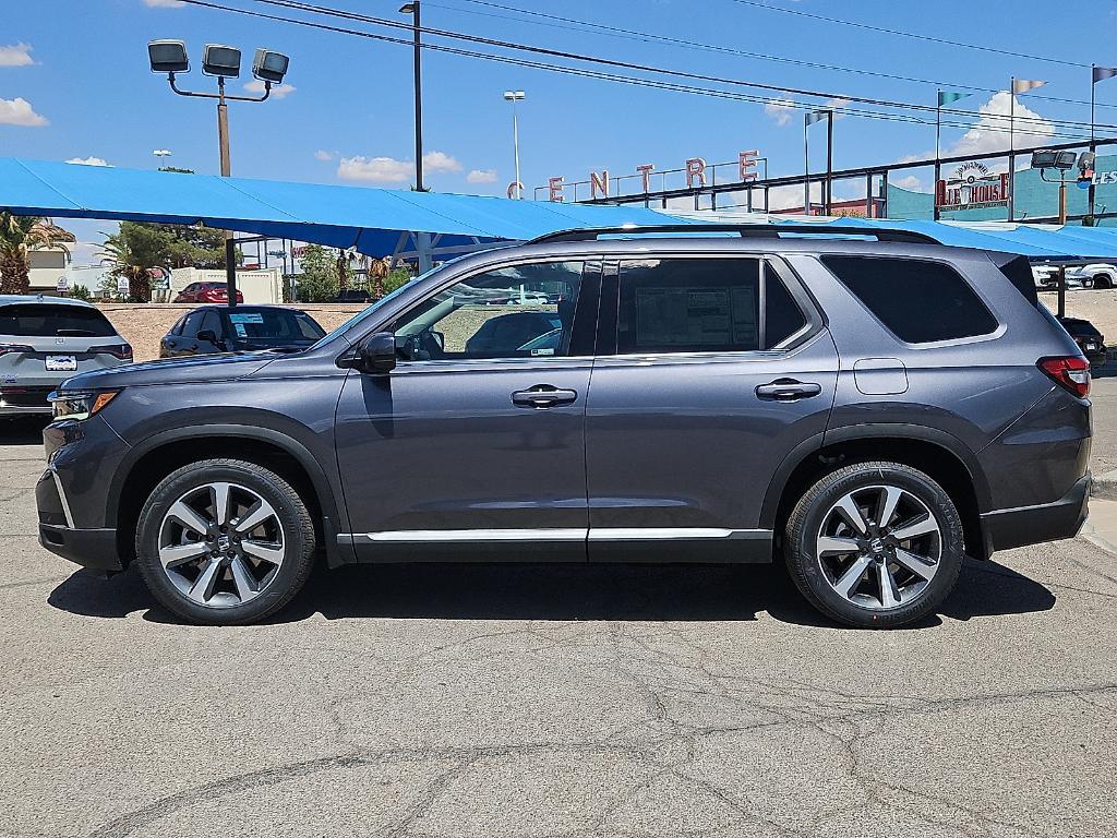 new 2025 Honda Pilot car, priced at $54,530