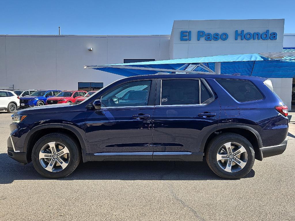 new 2025 Honda Pilot car, priced at $45,680