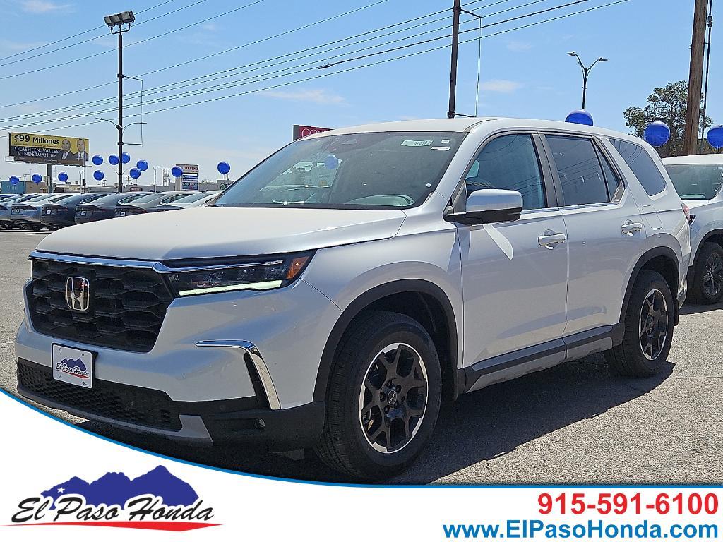 new 2025 Honda Pilot car, priced at $49,705
