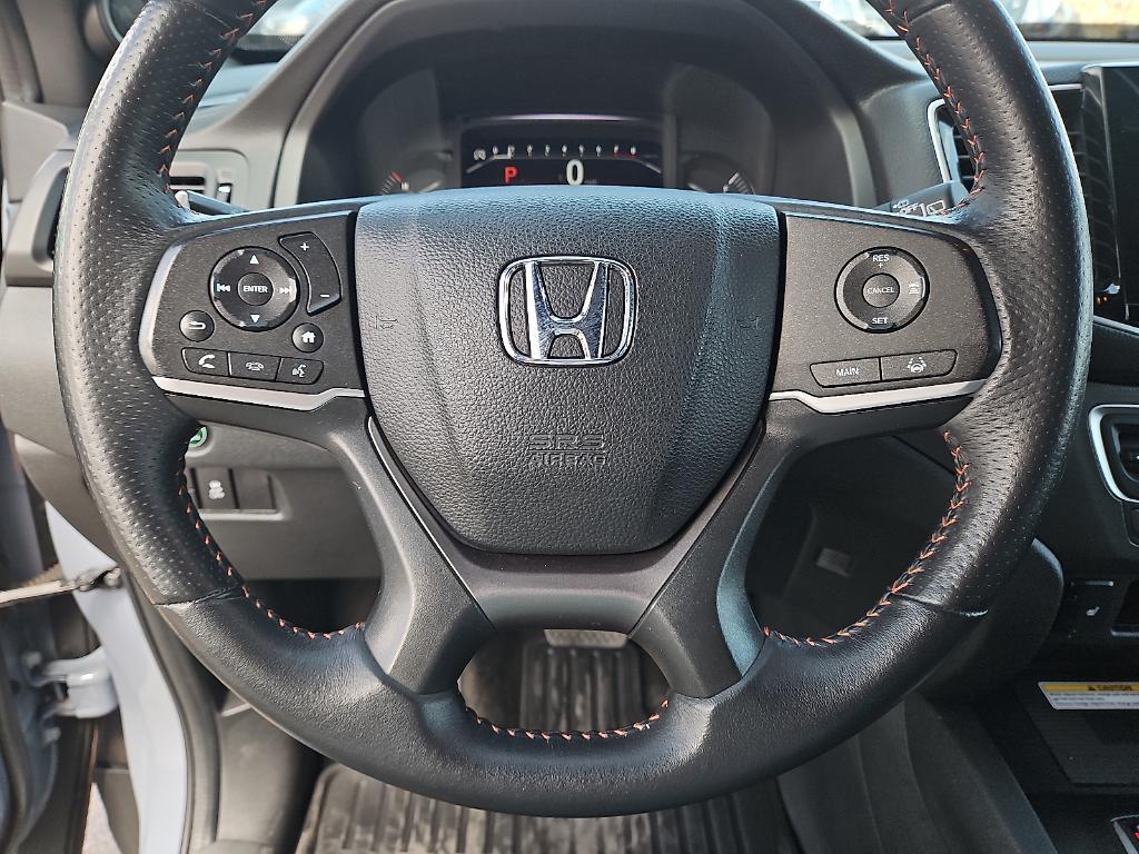 used 2022 Honda Passport car, priced at $33,991