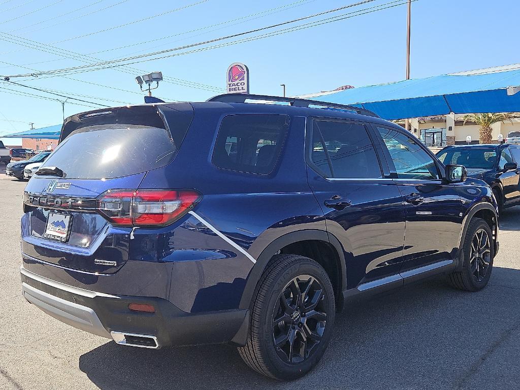 new 2025 Honda Pilot car, priced at $52,950