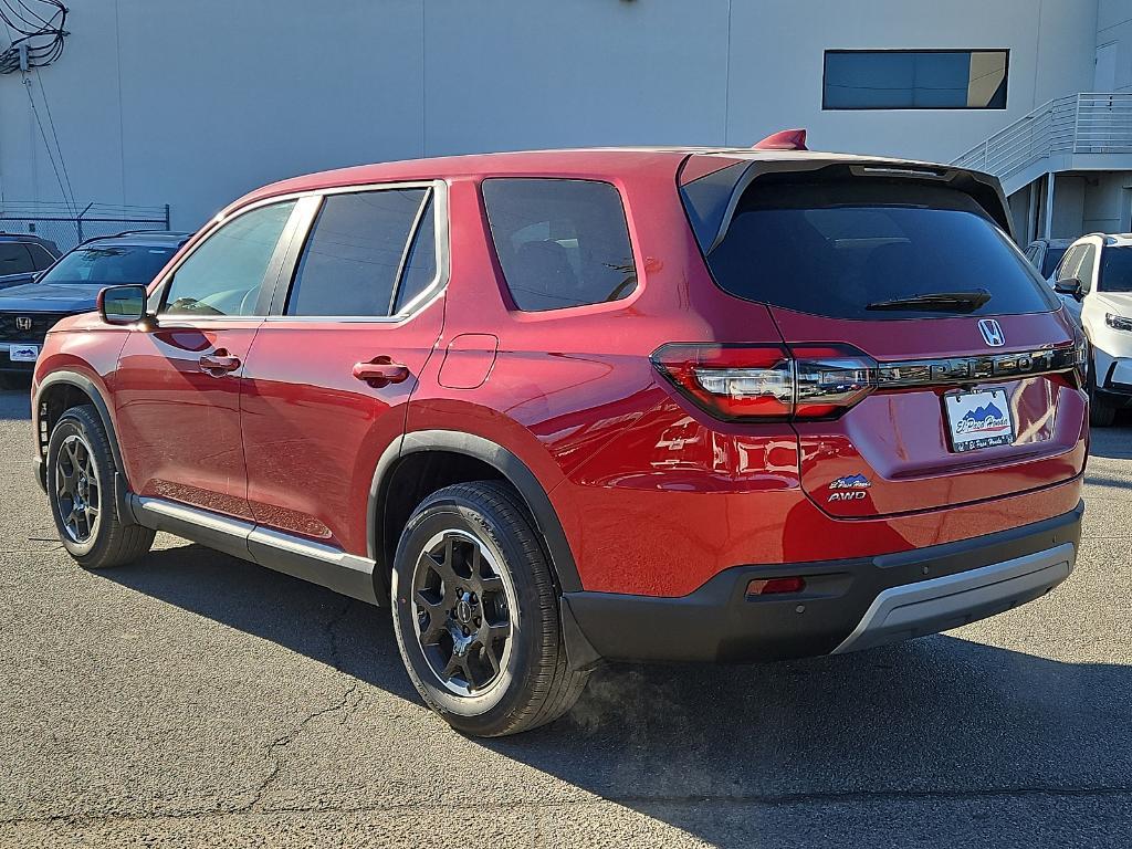 new 2025 Honda Pilot car, priced at $49,350