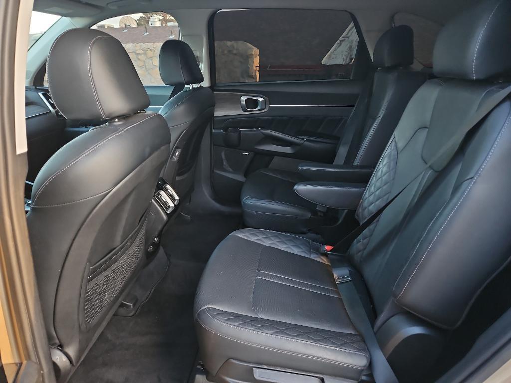 used 2021 Kia Sorento car, priced at $30,991