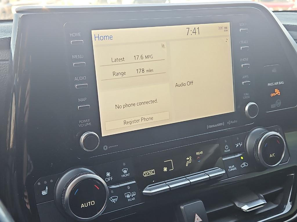 used 2020 Toyota Highlander car, priced at $31,991