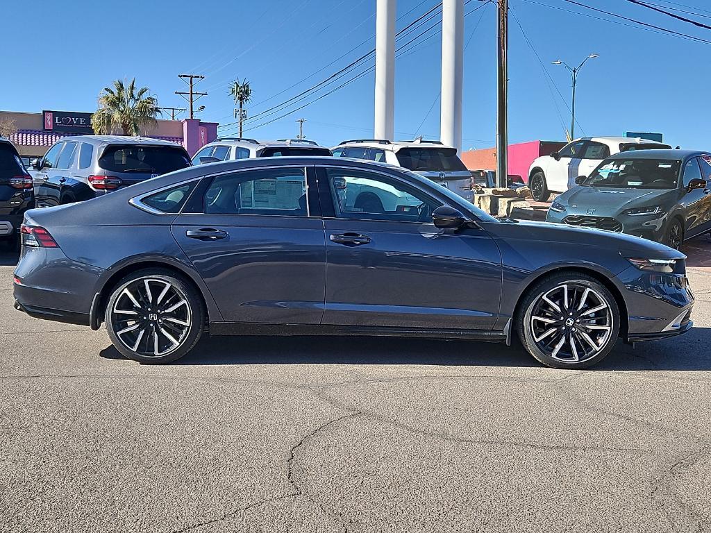 new 2025 Honda Accord Hybrid car, priced at $40,395