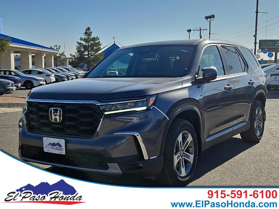 new 2025 Honda Pilot car, priced at $47,725