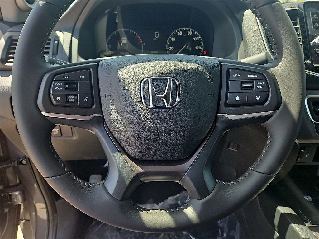 new 2025 Honda Ridgeline car, priced at $44,430