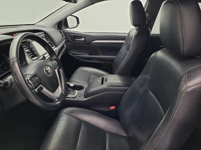 used 2019 Toyota Highlander car, priced at $25,295