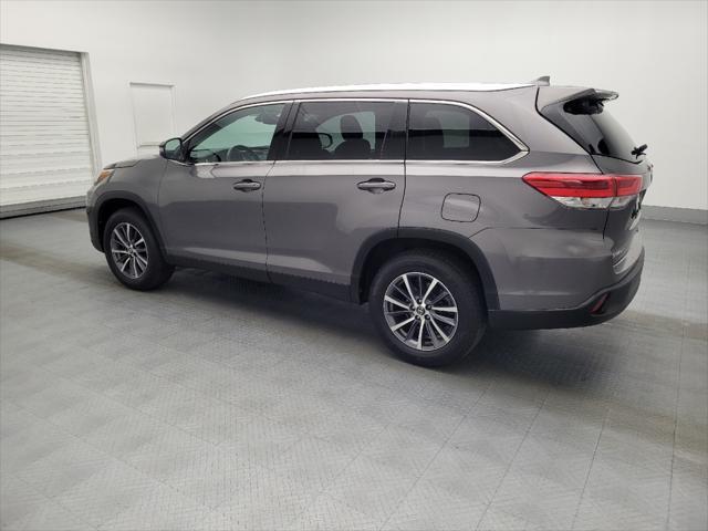 used 2019 Toyota Highlander car, priced at $25,295