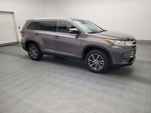 used 2019 Toyota Highlander car, priced at $25,295