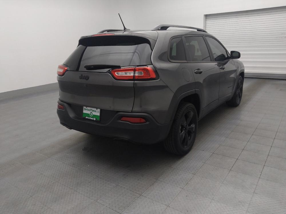 used 2018 Jeep Cherokee car, priced at $15,595