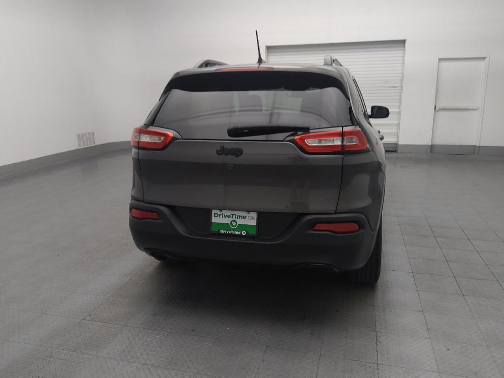 used 2018 Jeep Cherokee car, priced at $15,595