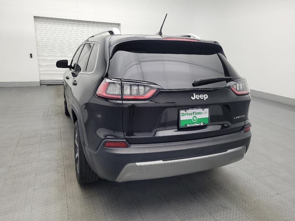 used 2019 Jeep Cherokee car, priced at $17,295