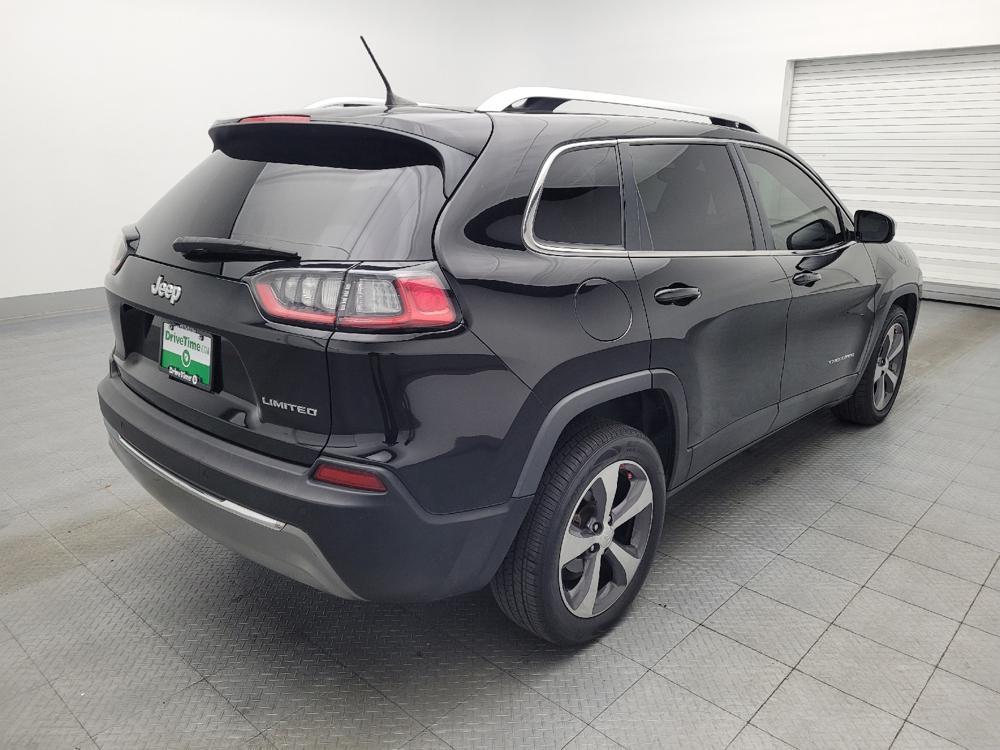 used 2019 Jeep Cherokee car, priced at $17,295