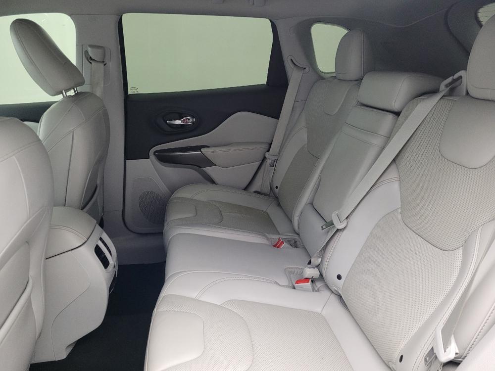 used 2019 Jeep Cherokee car, priced at $17,295