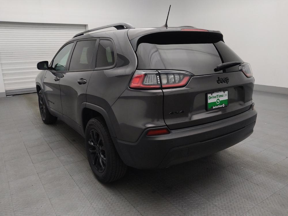 used 2023 Jeep Cherokee car, priced at $24,395