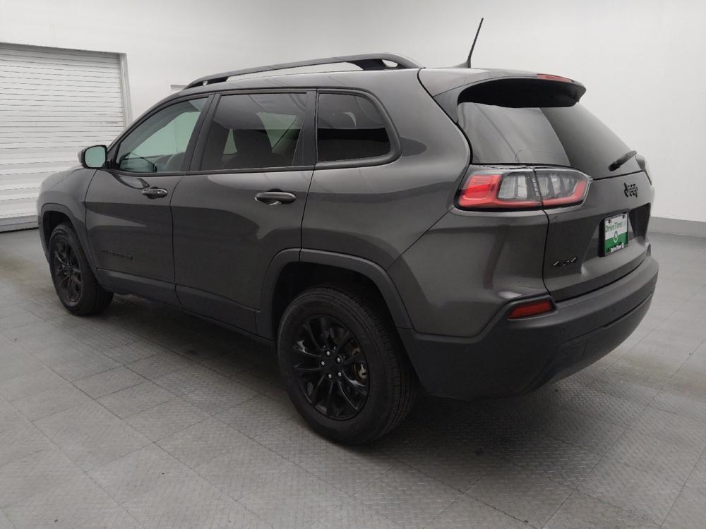 used 2023 Jeep Cherokee car, priced at $24,395