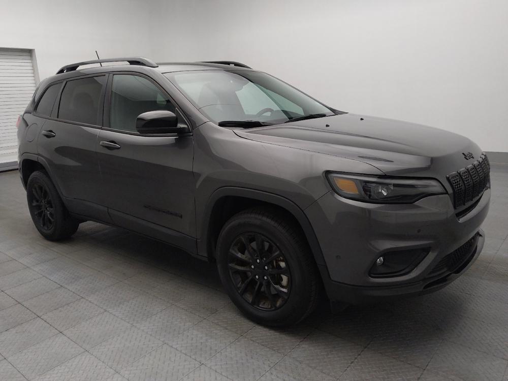 used 2023 Jeep Cherokee car, priced at $24,395
