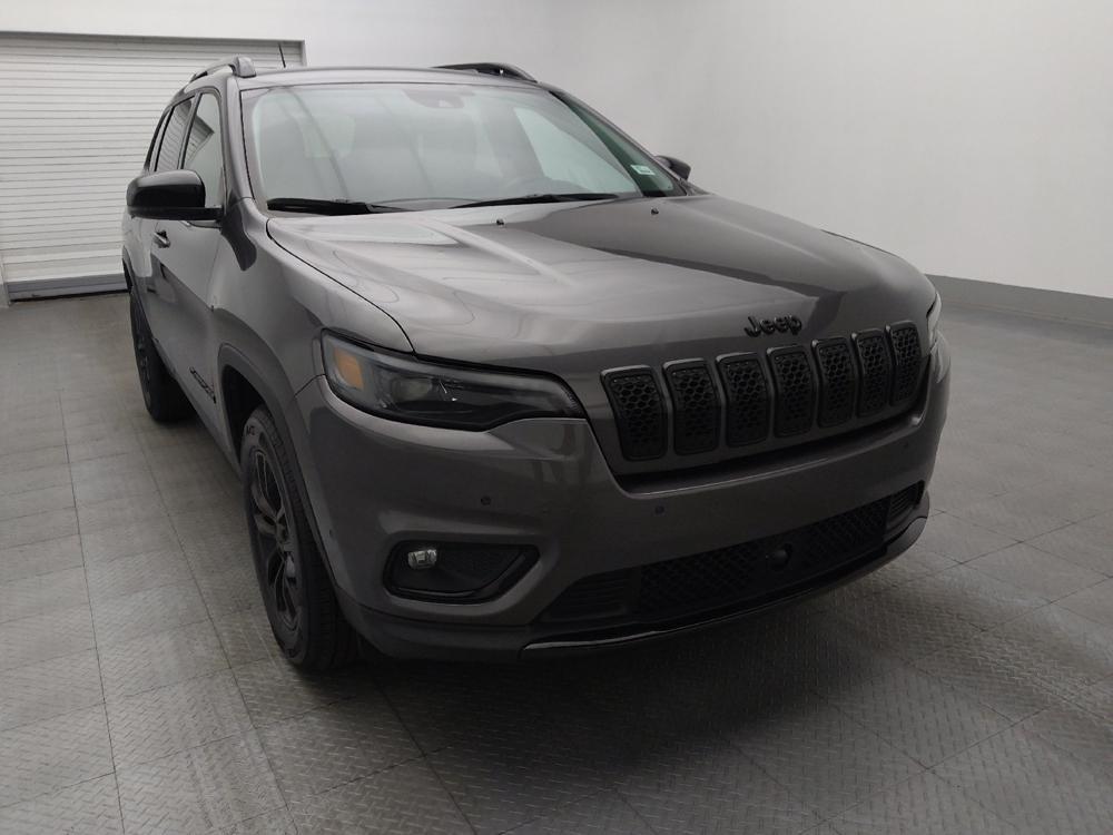 used 2023 Jeep Cherokee car, priced at $24,395