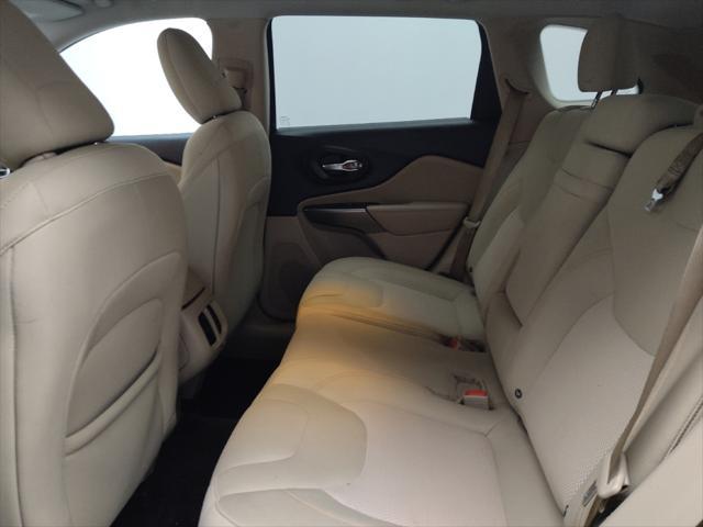 used 2019 Jeep Cherokee car, priced at $14,095