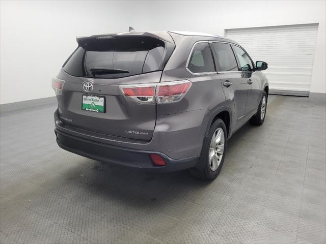 used 2014 Toyota Highlander car, priced at $22,695