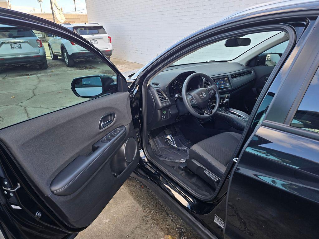 used 2022 Honda HR-V car, priced at $24,367