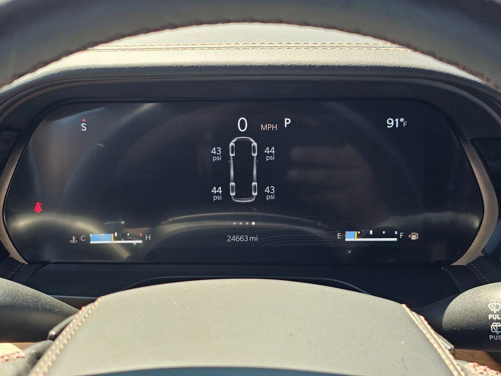 used 2022 Jeep Grand Cherokee car, priced at $46,990