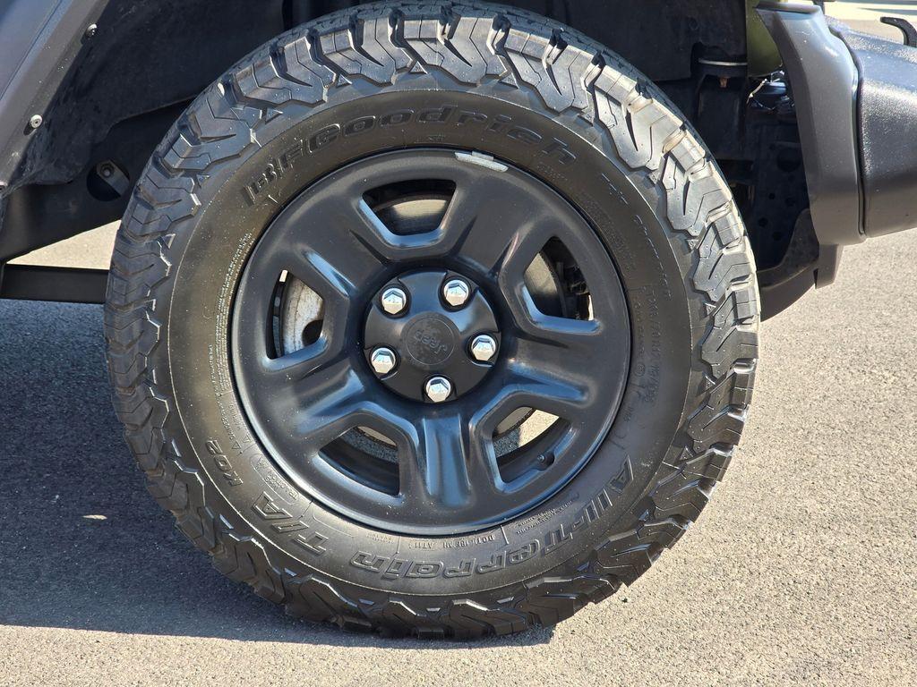 used 2021 Jeep Wrangler car, priced at $27,148