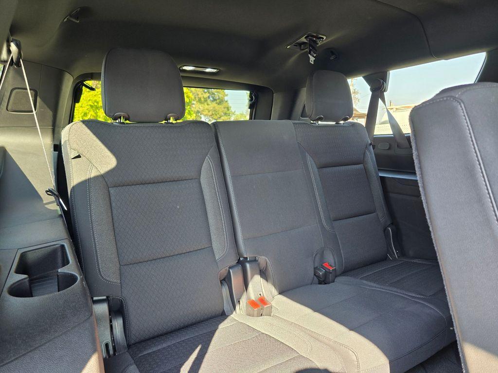 used 2021 GMC Yukon XL car, priced at $39,999