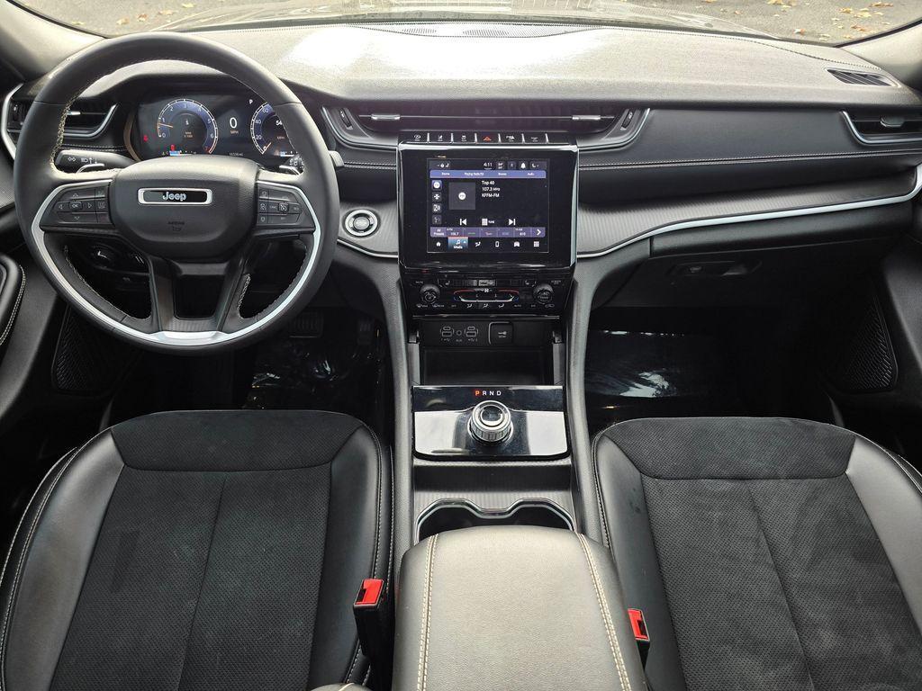 used 2024 Jeep Grand Cherokee car, priced at $38,895