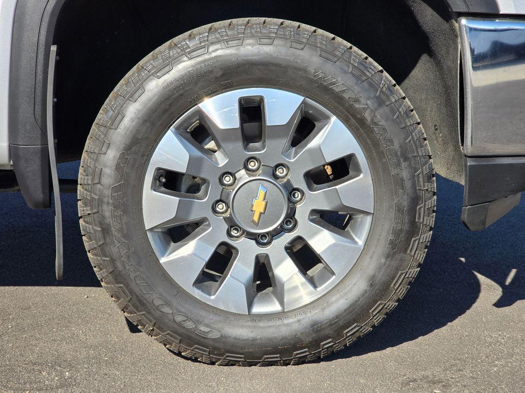 used 2023 GMC Sierra 2500 car, priced at $45,457